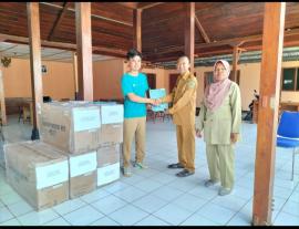 Distribusi peralatan untuk posyandu dari dinas kesehatan
